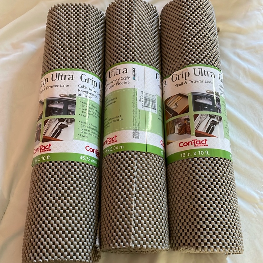 Com-tact shelf and drawer liner
